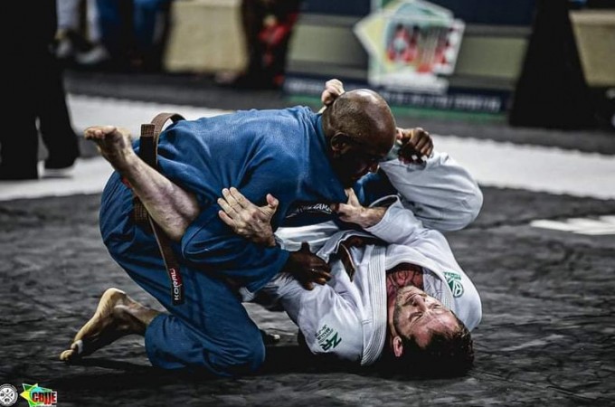Jiu-jitsu: Atleta de Ibitinga conquista ttulo mundial, em Campinas