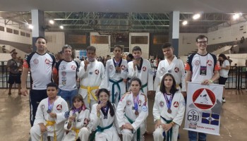 taekwondo-atletas-do-cbi-conquistaram-medalhas-em-s.j.-do-rio-preto