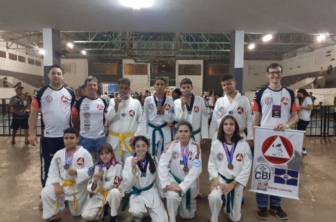 Taekwondo: Atletas do CBI conquistaram medalhas em S.J. do Rio Preto