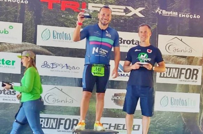 Ibitinguense conquista 1 lugar em prova de Triathlon, em Brotas