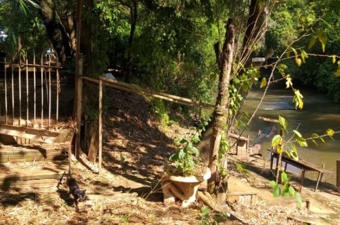 PM Ambiental flagra construo dentro de rea de preservao