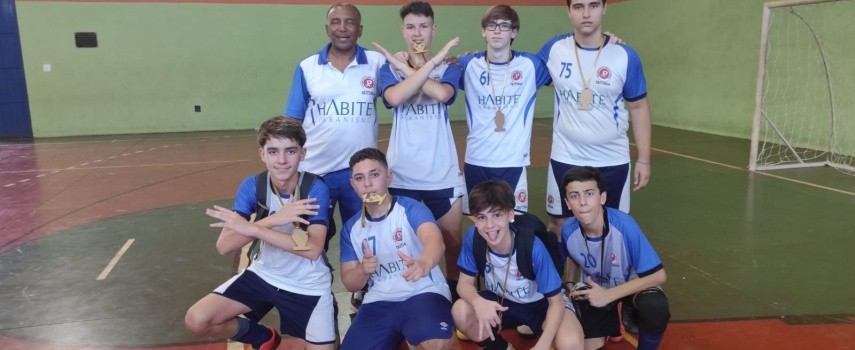 futsal-planalto-venceu-times-de-matao-e-taquaritinga-em-torneio
