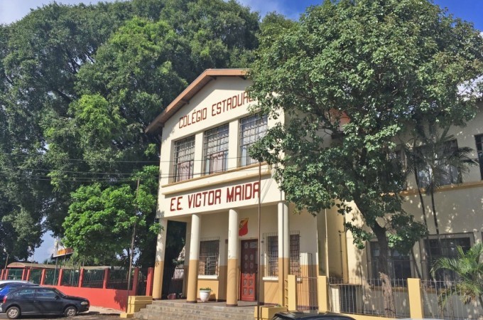 Escola Victor Maida comemorar 70 anos com exposio e msica