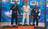 Jiu Jitsu: Atletas de Itápolis conquistaram medalhas em Bauru