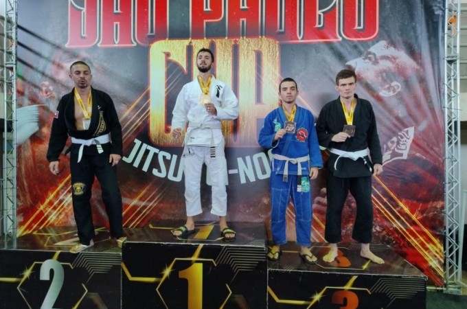 Jiu-Jitsu: Ibitinguenses conquistaram medalhas em Ribeiro Preto