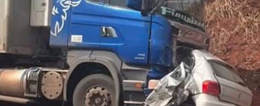 bariri-colisao-frontal-entre-carreta-e-carro-deixa-2-mortos