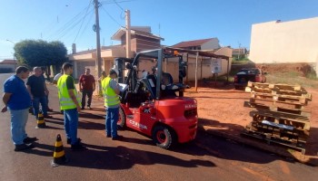 curso-de-empilhadeira-capacita-e-melhora-eficiencia-e-seguranca