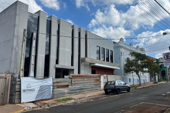 Prdio da Cmara de Vereadores teve custo extra de R$ 600 mil 