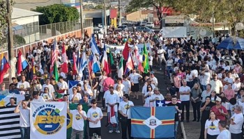 marcha-para-jesus-terminou-com-show-na-praca-jorge-tibirica