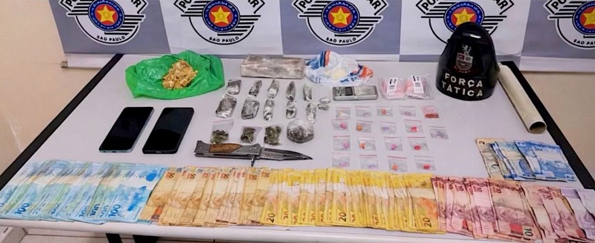 policia-prendeu-3-com-ecstasy-crack-e-rs-7-mil-em-operacao