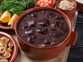  Feijoada em prol do S.O.S. ser� no dia 31 de maio