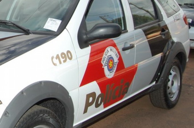 Itpolis: Casal  preso aps ser flagrado com carro 'dubl'