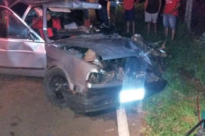 Motorista morre aps acidente entre carro e trator em Itaju