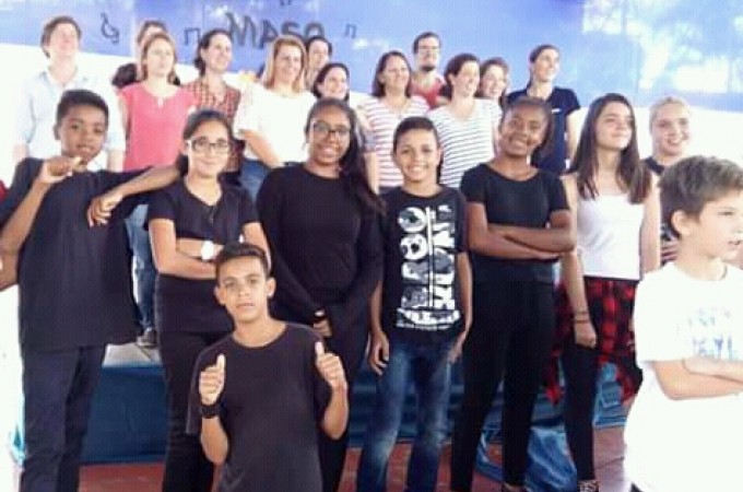 'Projeto Desafio de Leitura', promoveu apresentao musical em sarau