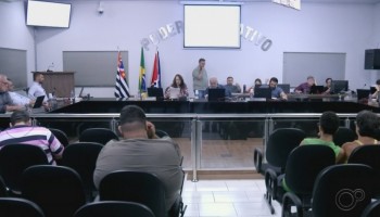 vereadores-de-itapolis-aprovam-extincao-da-empresa-de-habitacao