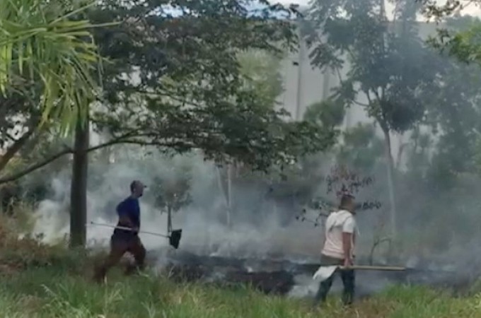 Ibitinga: Limpar terrenos com fogo pode gerar multa de at R$ 1.173,