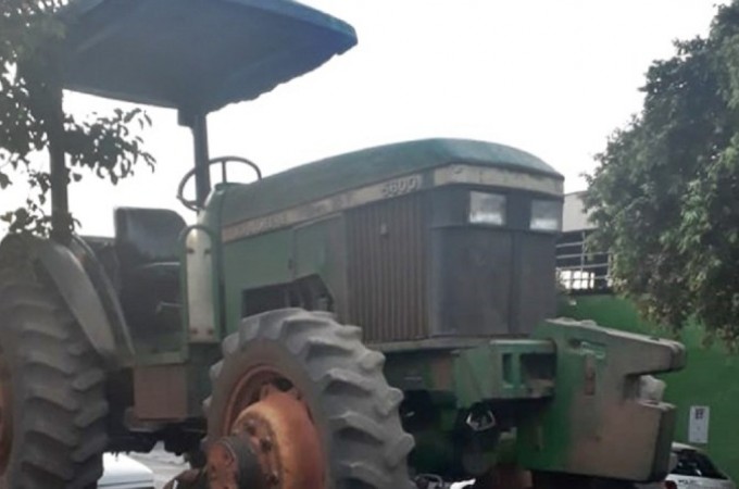 Trator roubado em Itpolis  localizado pela PM em Taquaritinga