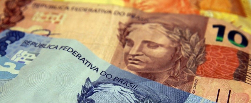 salario-minimo-para-2021-ficara-em-rs-1.067-sem-aumento-real