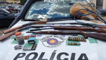 baririhomem-que-praticava-pesca-irregular-e-preso-com-armas-de-fogo