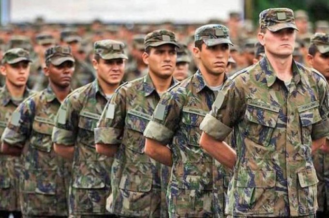 Jovens nascidos em 2002 devem retirar documentos na Junta Militar