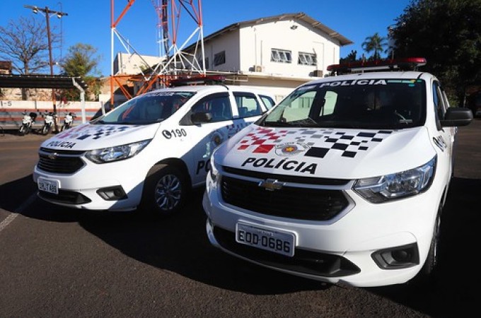 Carro foi furtado no Jd. Centenrio