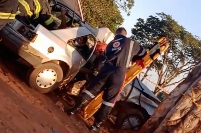 Ibitinga: Acidente fere 5 pessoas na Cruz do Cigano