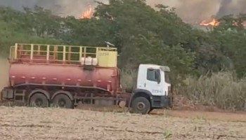 tabatinga-incendio-em-vegetacao-atinge-area-proxima-da-sp-331