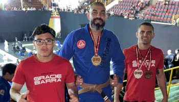 jiu-jitsu-atletas-de-itapolis-venceram-desafio-internacional-em-sao