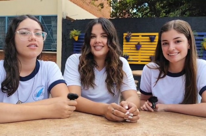 Escola Iracema: Aluna conquista vaga na Unesp com medalha da Olmpia