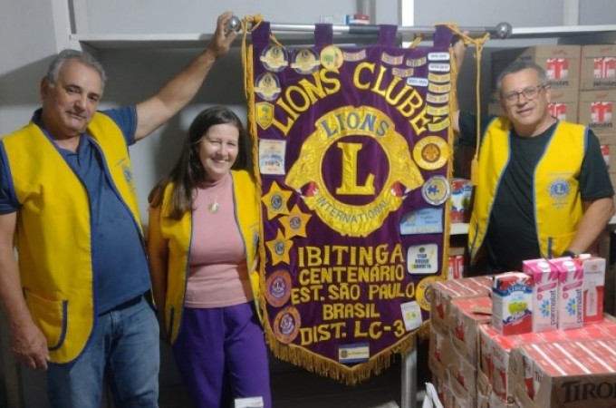 Lions Clube entregou doa��o de leite para o GACCI