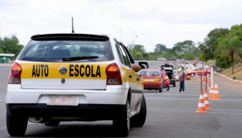 detran-sp-acaba-com-baliza-e-libera-carro-automatico-no-exame