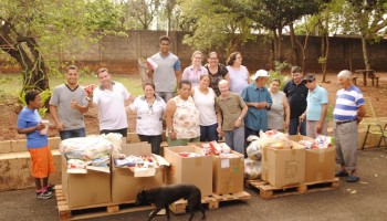 andreza-enxovais-arrecadou-2.105-quilos-de-alimentos