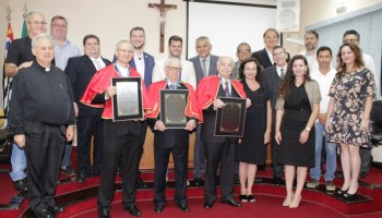 camara-realizou-entrega-da-homenagem-medalha-da-ordem-municipal-do