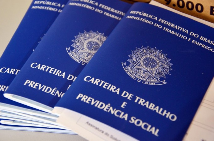 Prefeitura de Borborema abre concurso para preencher 27 vagas