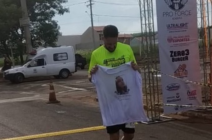 Atleta de Ibitinga prestou homenagem para universitria assassinada 