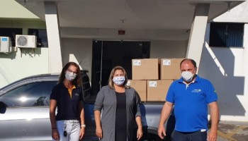 rotary-club-realiza-doacao-de-2.600-mascaras-para-santa-casa