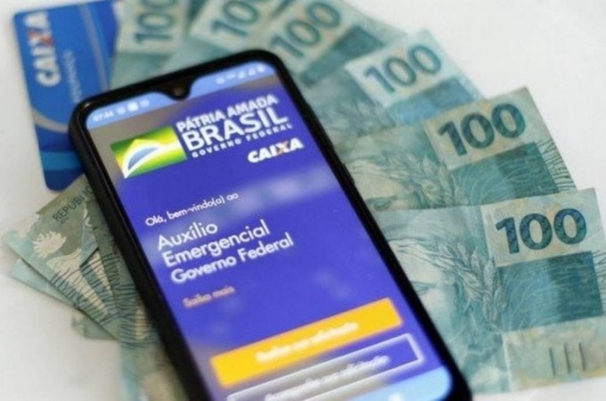 Auxlio emergencial de R$ 600  prorrogado por mais dois meses